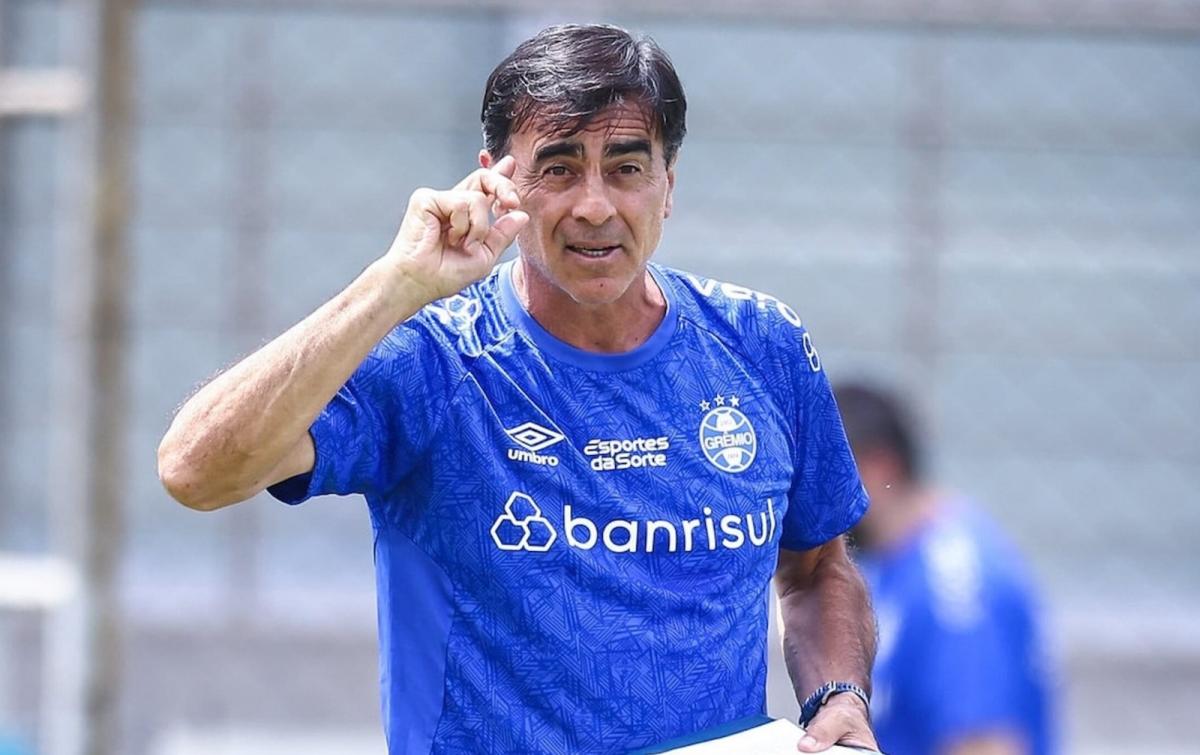 CONVICÇÕES DE QUINTEROS ENTRAM EM CAMPO NA SULA