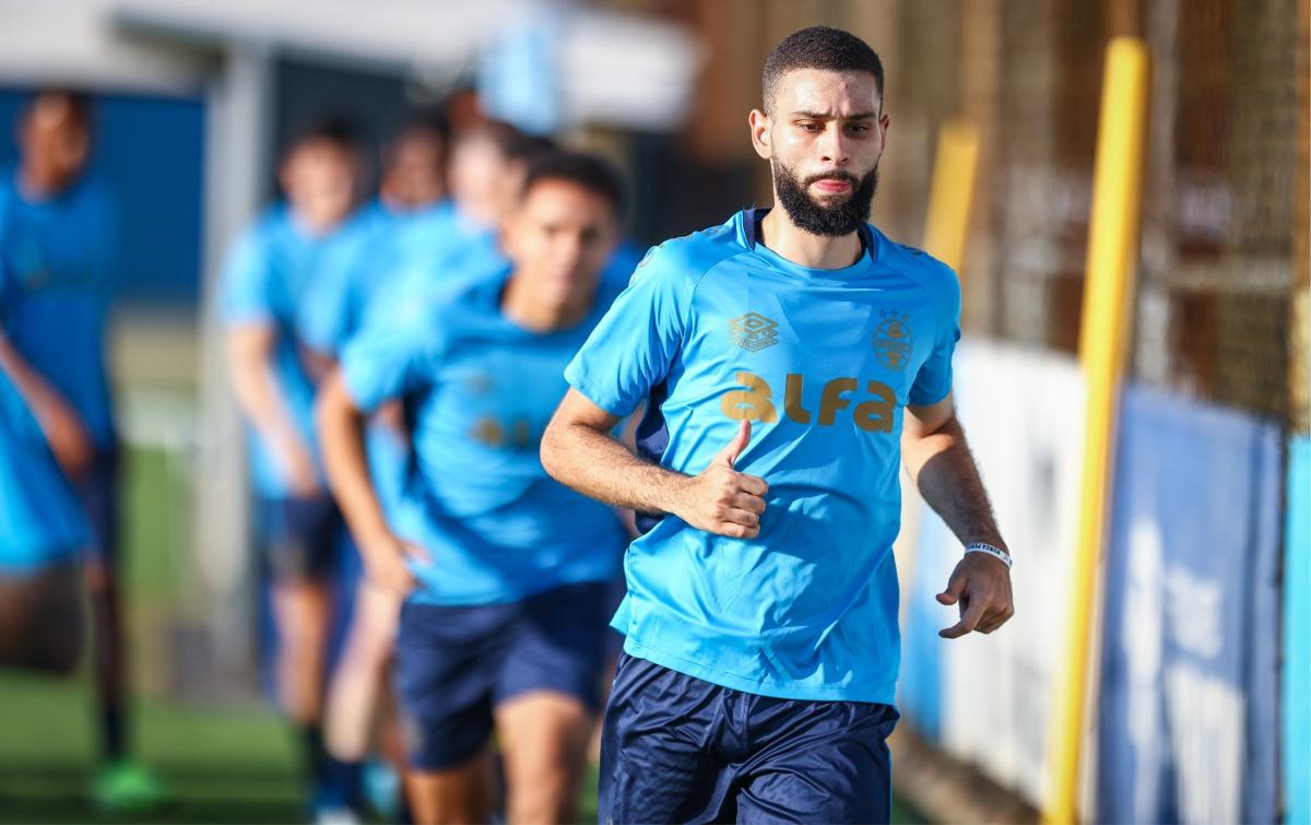 TIME DO GRÊMIO PRONTO PARA EMBATE COM JUVENTUDE