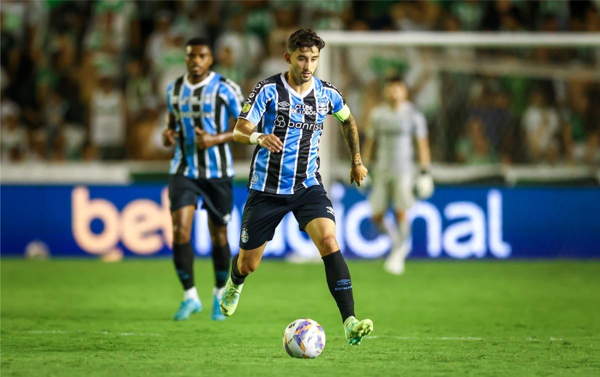 GRÊMIO PERDE INVENCIBILIDADE EM CAXIAS DO SUL
