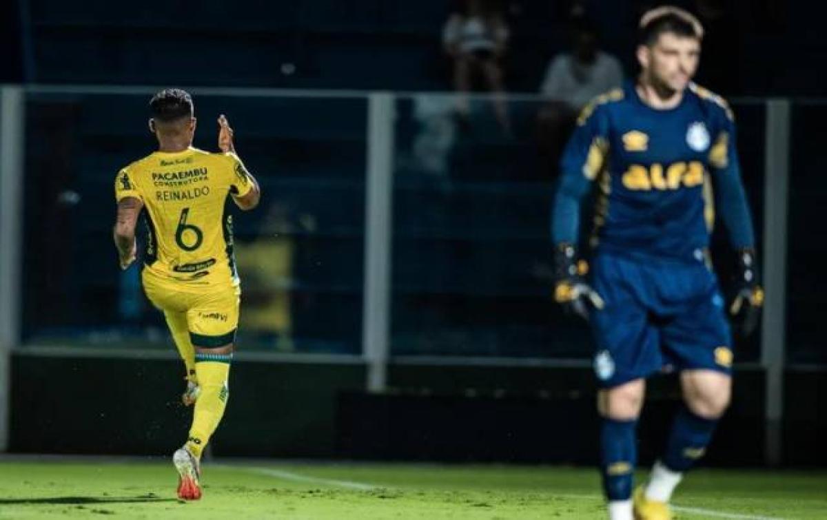 GRÊMIO PERDE E QUINTEROS É DEMITIDO